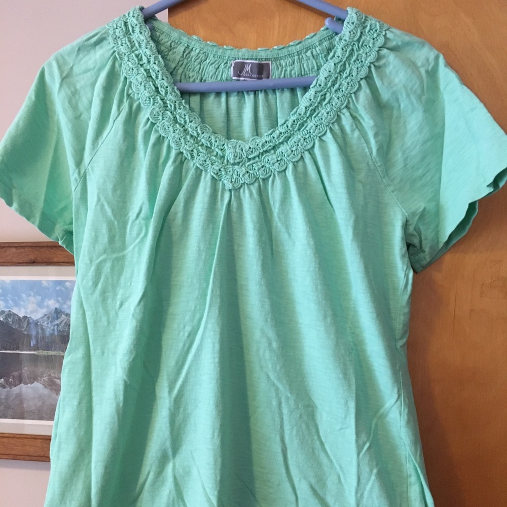 JM Collection Short Sleeve top -Size M